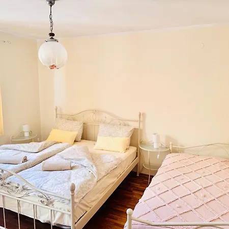 Casa vacanze Spacious Stone With Sea Views *