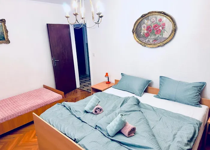 بيت للعطل Spacious Stone With Sea Views دوبروفينك