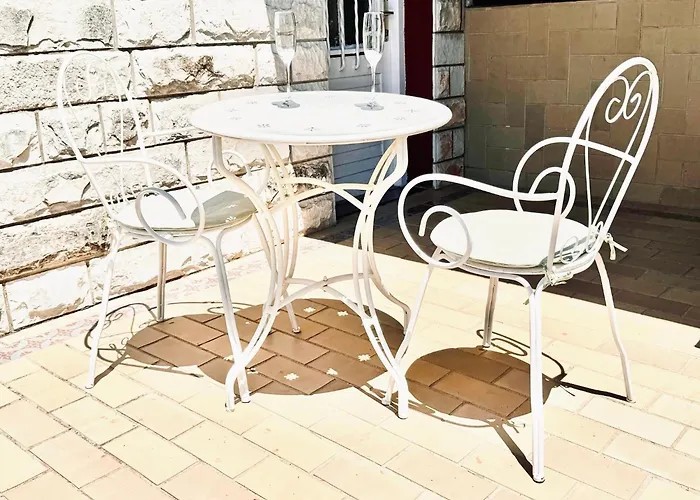 Spacious Stone With Sea Views بيت للعطل دوبروفينك